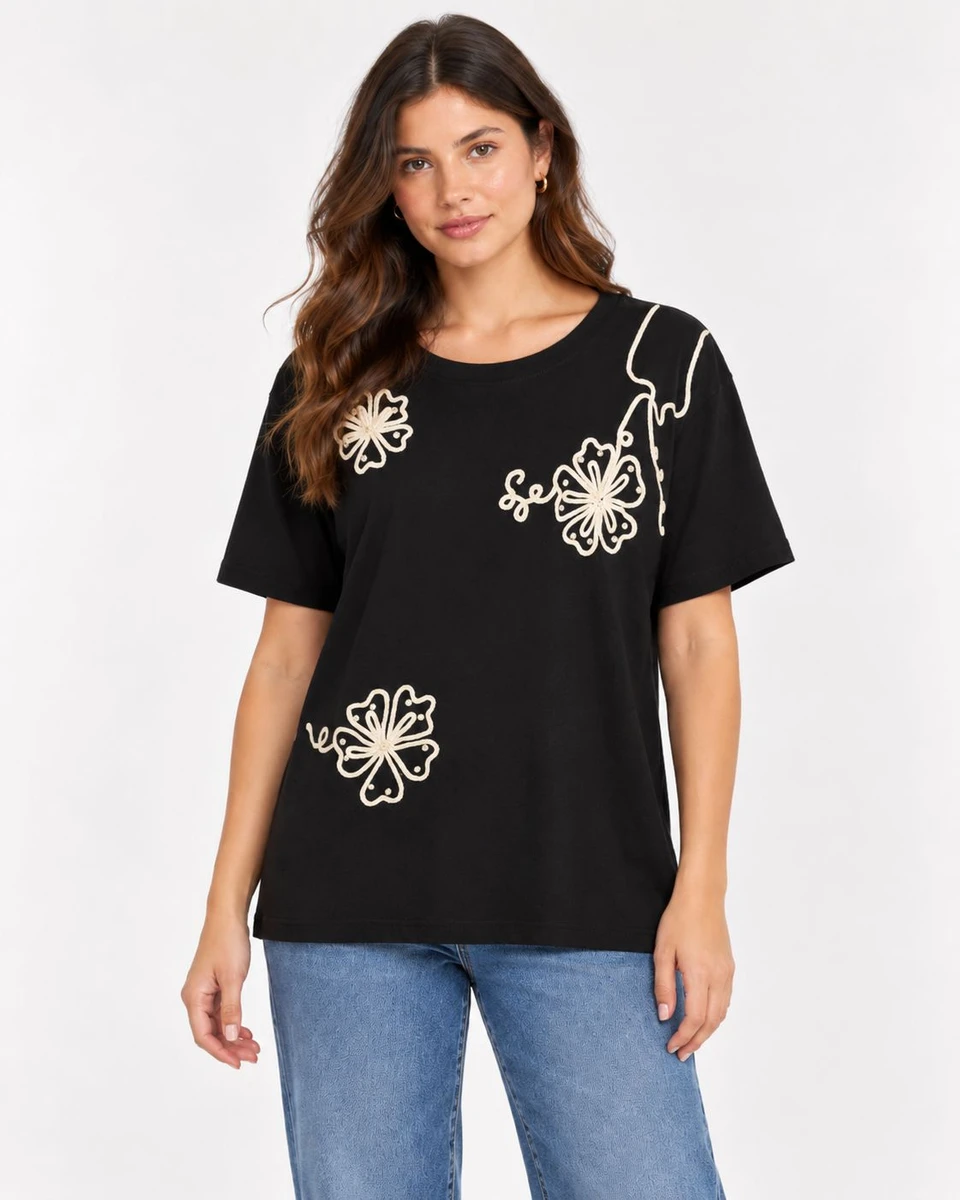 T-shirt bordada - T-shirt bordada 1 