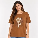 T-shirt bordada T-shirt bordada 3